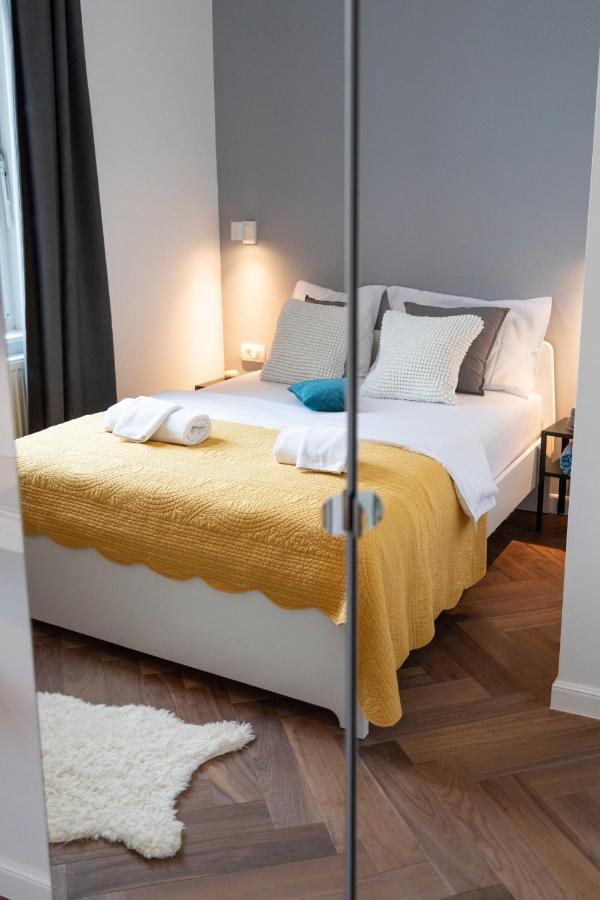 Modern And Design Apartment Near The Main Square Ζάγκρεμπ Εξωτερικό φωτογραφία